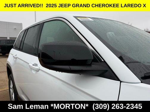 2025 Jeep Grand Cherokee Laredo
