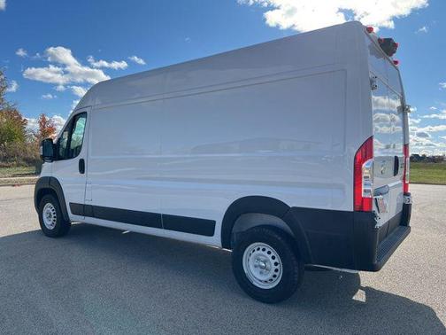 2025 RAM ProMaster 2500 Tradesman