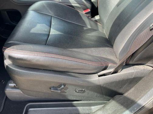 Granite Crystal Metallic Clearcoat 2019 Dodge Grand Caravan GT