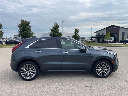 2020 Cadillac XT4 Luxury