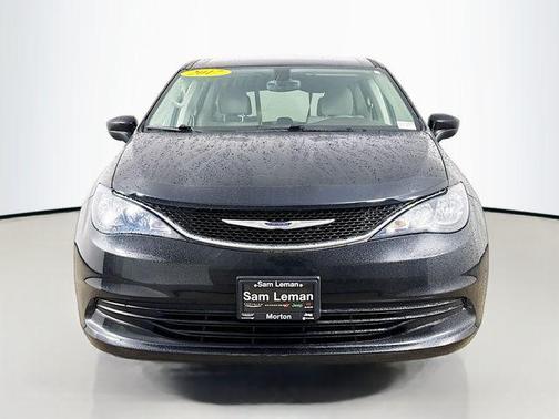 2017 Chrysler Pacifica LX