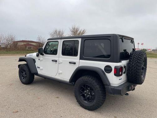 2025 Jeep Wrangler 4xe Willys
