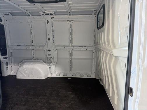 2025 RAM ProMaster 1500 Low Roof