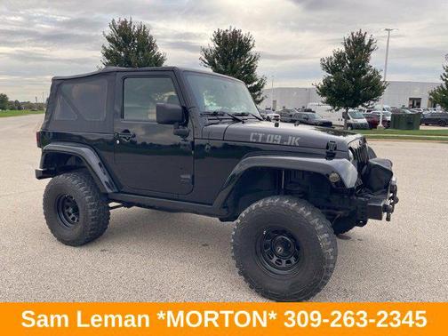 Black Clearcoat/Black Soft Top 2009 Jeep Wrangler Sahara