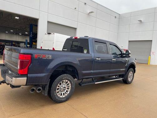 Velocity Blue Metallic 2020 Ford F-250 XLT
