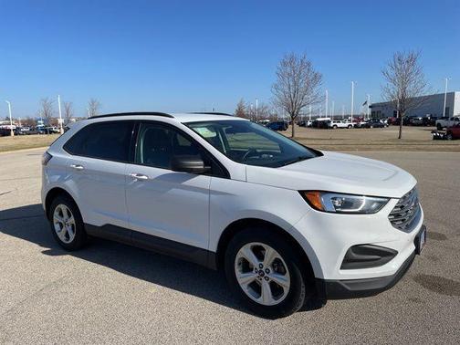 2020 Ford Edge SE