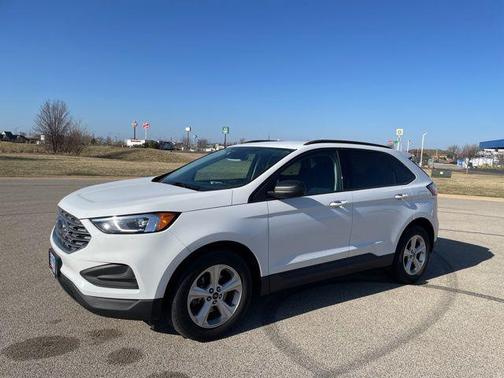 2020 Ford Edge SE