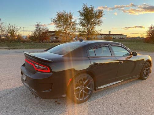 2019 Dodge Charger R/T