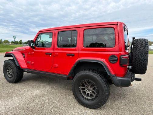 Firecracker Red Clearcoat 2021 Jeep Wrangler Unlimited Rubicon 392