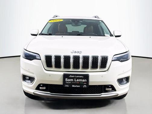 2019 Jeep Cherokee Overland