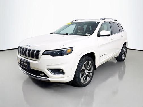 2019 Jeep Cherokee Overland