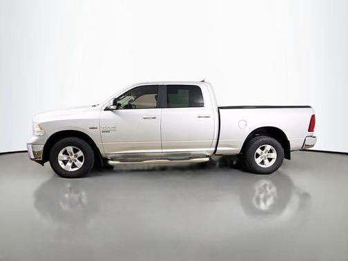 2019 RAM 1500 SLT