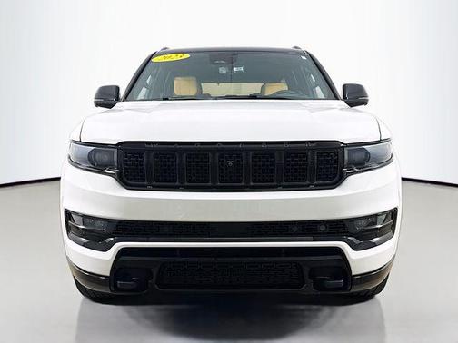 2023 Jeep Grand Wagoneer Series III