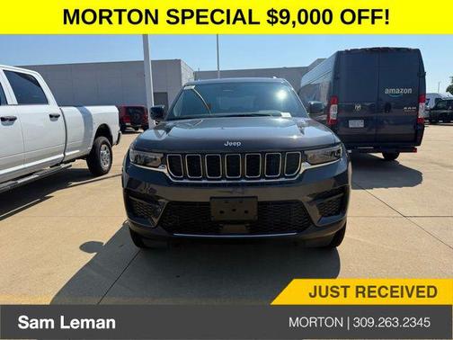 2025 Jeep Grand Cherokee Laredo