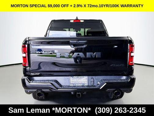 Diamond Black Crystal Pearlcoat 2026 RAM 1500 Express