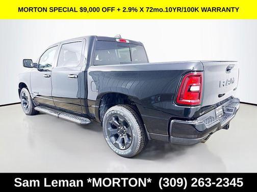 Diamond Black Crystal Pearlcoat 2026 RAM 1500 Express