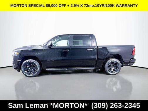 Diamond Black Crystal Pearlcoat 2026 RAM 1500 Express