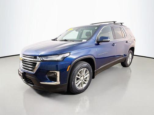 Northsky Blue Metallic 2023 Chevrolet Traverse LT