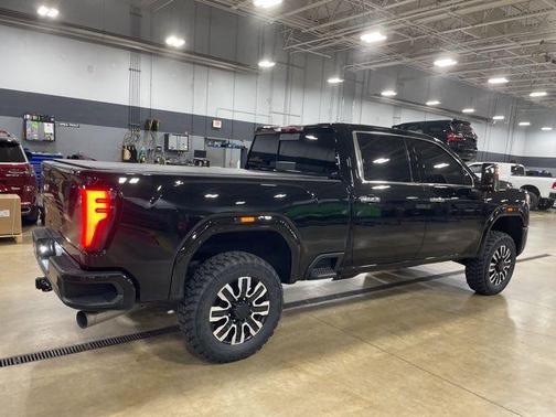2024 GMC Sierra 2500 Denali