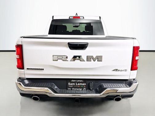 Bright White Clearcoat 2026 RAM 1500 Big Horn/Lone Star