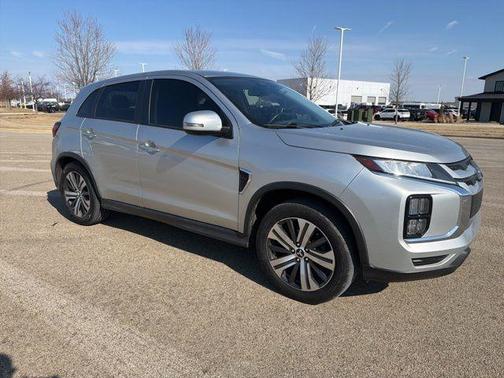 2020 Mitsubishi Outlander Sport SE
