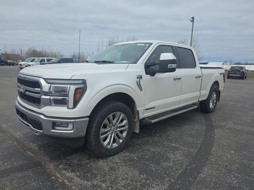 Star White Metallic Tri-Coat 2024 Ford F-150 Lariat