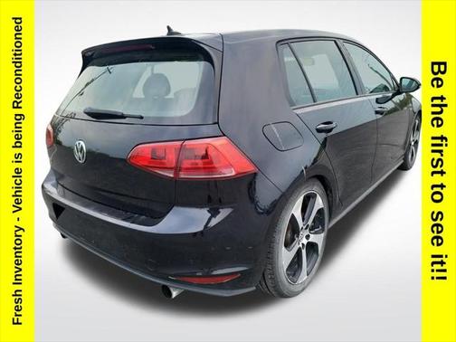 2016 Volkswagen Golf GTI 2.0T S 4-Door