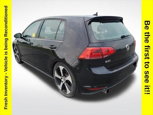 2016 Volkswagen Golf GTI 2.0T S 4-Door