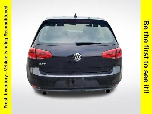 2016 Volkswagen Golf GTI 2.0T S 4-Door