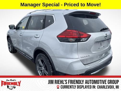 2017 Nissan Rogue SL