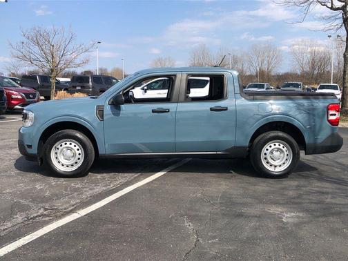 Area 51 2022 Ford Maverick XL