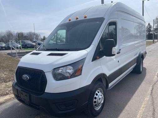 2022 Ford Transit-350 Base
