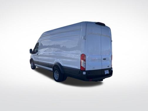 2022 Ford Transit-350 Base