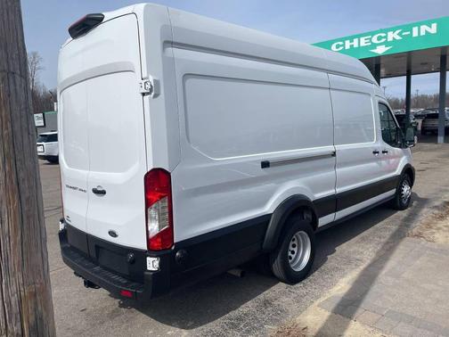 2022 Ford Transit-350 Base