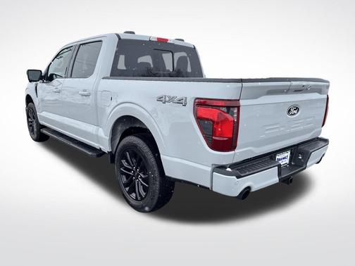Avalanche 2026 Ford F-150 XLT