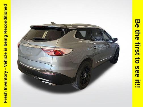 2024 Buick Enclave Essence AWD