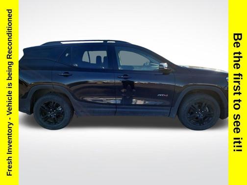 2023 GMC Terrain AWD AT4