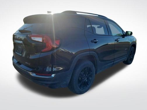 2023 GMC Terrain AWD AT4