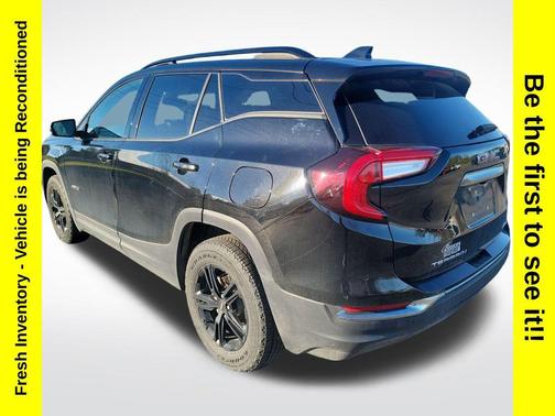 2023 GMC Terrain AWD AT4