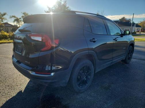 2023 GMC Terrain AWD AT4