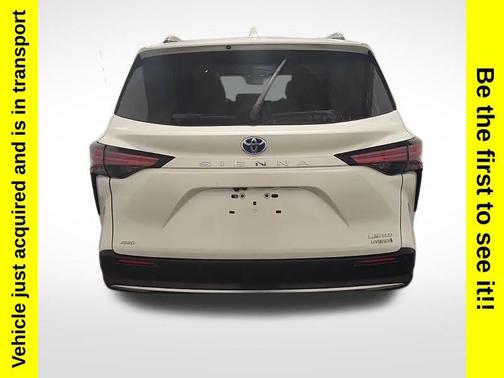 2021 Toyota Sienna Limited 7-Passenger