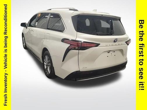 2021 Toyota Sienna Limited 7-Passenger