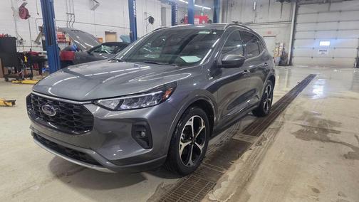 2023 Ford Escape ST-Line Select