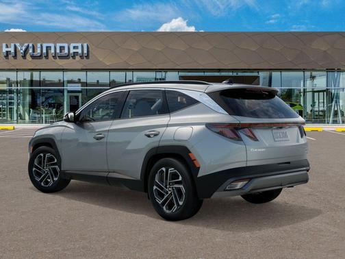 Shimmering Silver 2026 Hyundai TUCSON Limited