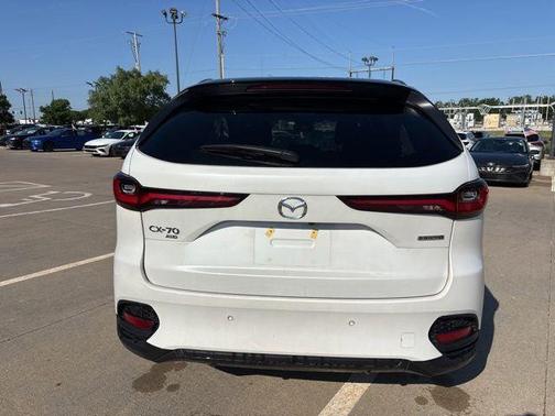 Rhodium White Premium 2025 Mazda CX-70 3.3 Turbo Preferred Package