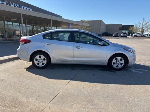 Silky Silver 2017 Kia Forte LX