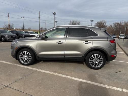 2017 Lincoln MKC Reserve