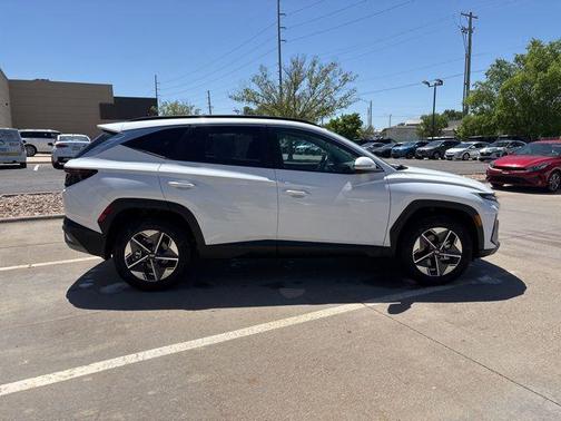 Serenity White Pearl 2026 Hyundai TUCSON SEL Premium