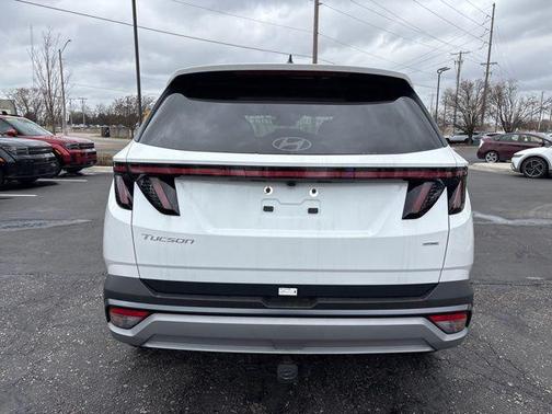 2026 Hyundai TUCSON SEL Premium