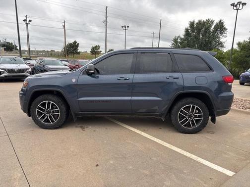 2020 Jeep Grand Cherokee Trailhawk